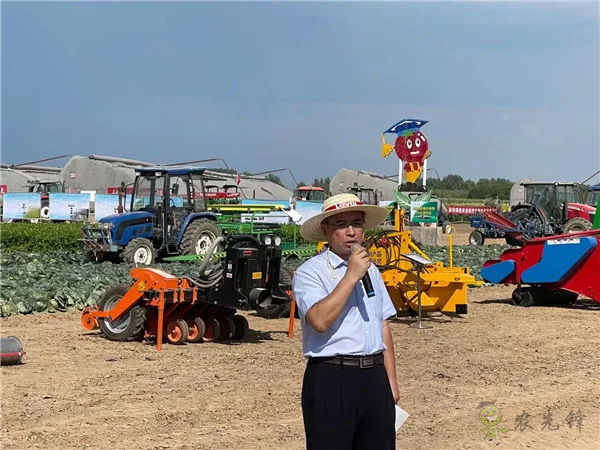 2021年特色作物农机推广田间日活动在宁夏贺兰成功举办