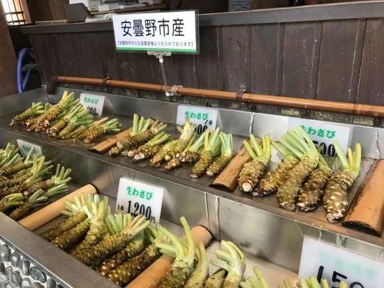 日本百年芥末农场：精耕单品，专注美食，以静制动