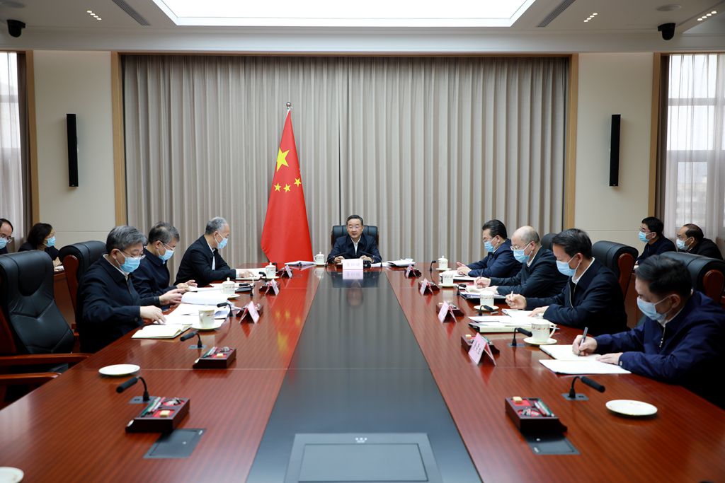 农业农村部召开常务会议 学习贯彻国务院第一次全体会议等会议精神